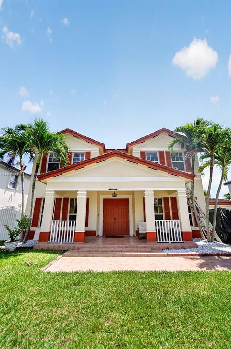 For Sale: $950,000 (5 beds, 3 baths, 2598 Square Feet)
