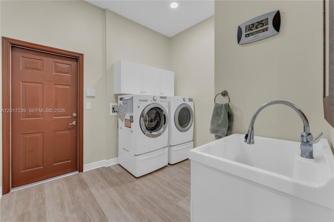 For Sale: $1,400,000 (4 beds, 3 baths, 0 Square Feet)
