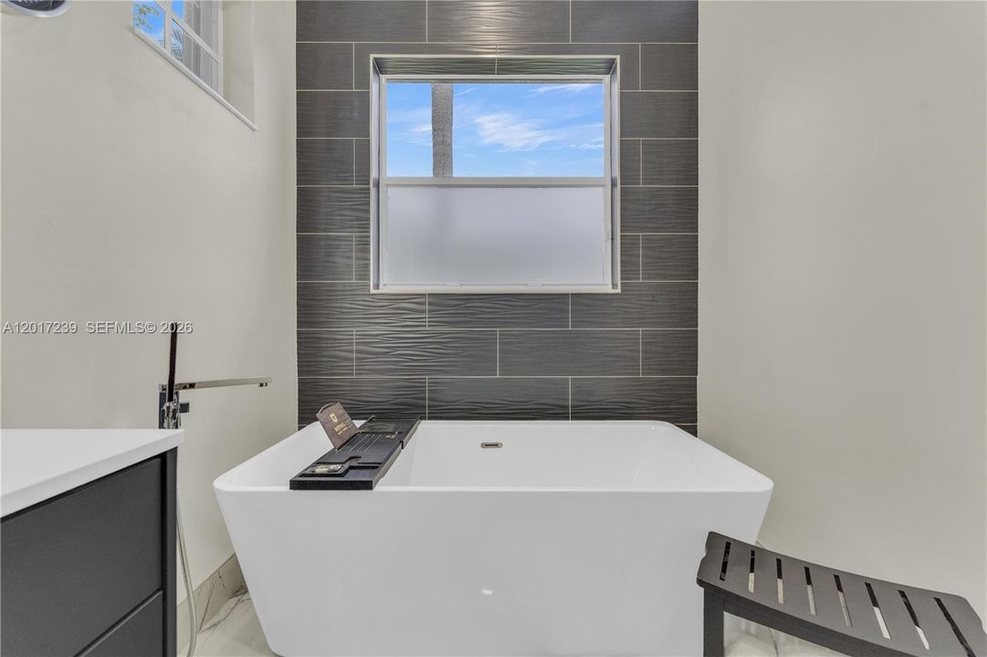 For Sale: $1,400,000 (4 beds, 3 baths, 0 Square Feet)