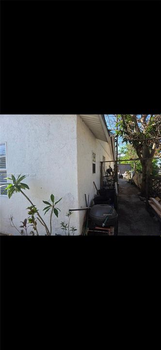 For Sale: $211,000 (4 beds, 4 baths, 0 Square Feet)