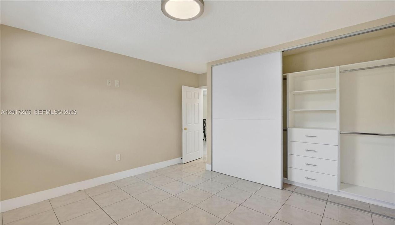 En Venta: $125,900 (1 camas, 1 baños, 660 Pies cuadrados)