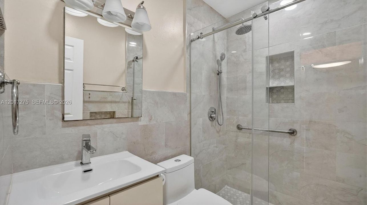 En Venta: $125,900 (1 camas, 1 baños, 660 Pies cuadrados)