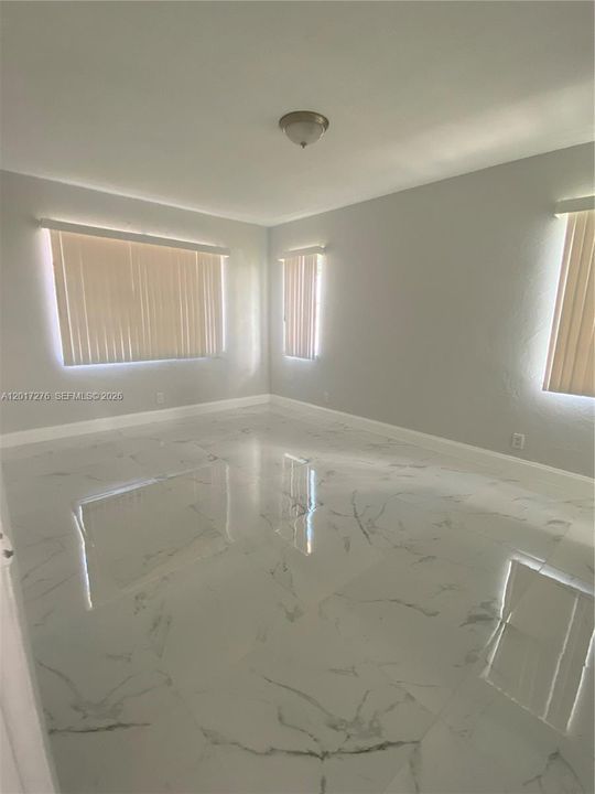En Renta: $2,800 (3 camas, 2 baños, 1170 Pies cuadrados)