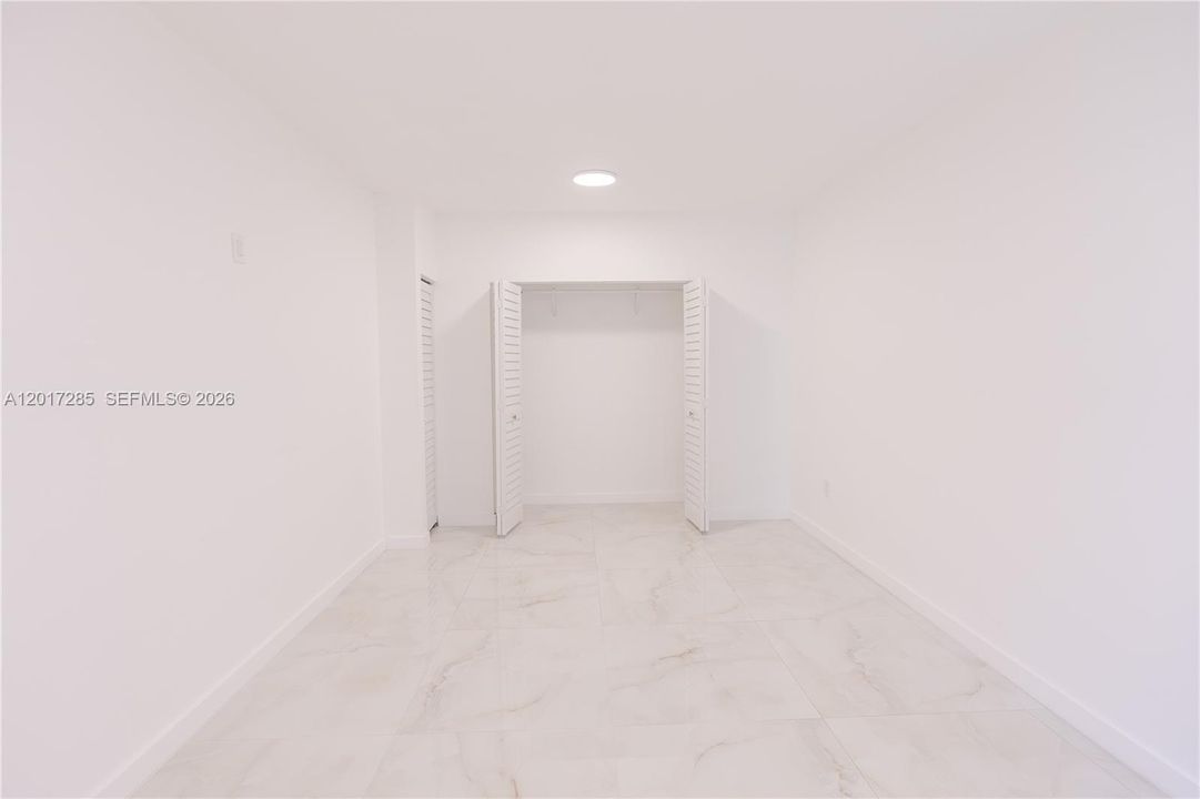 Под контрактом: $580,000 (3 спален, 2 ванн, 1353 Квадратных фут)