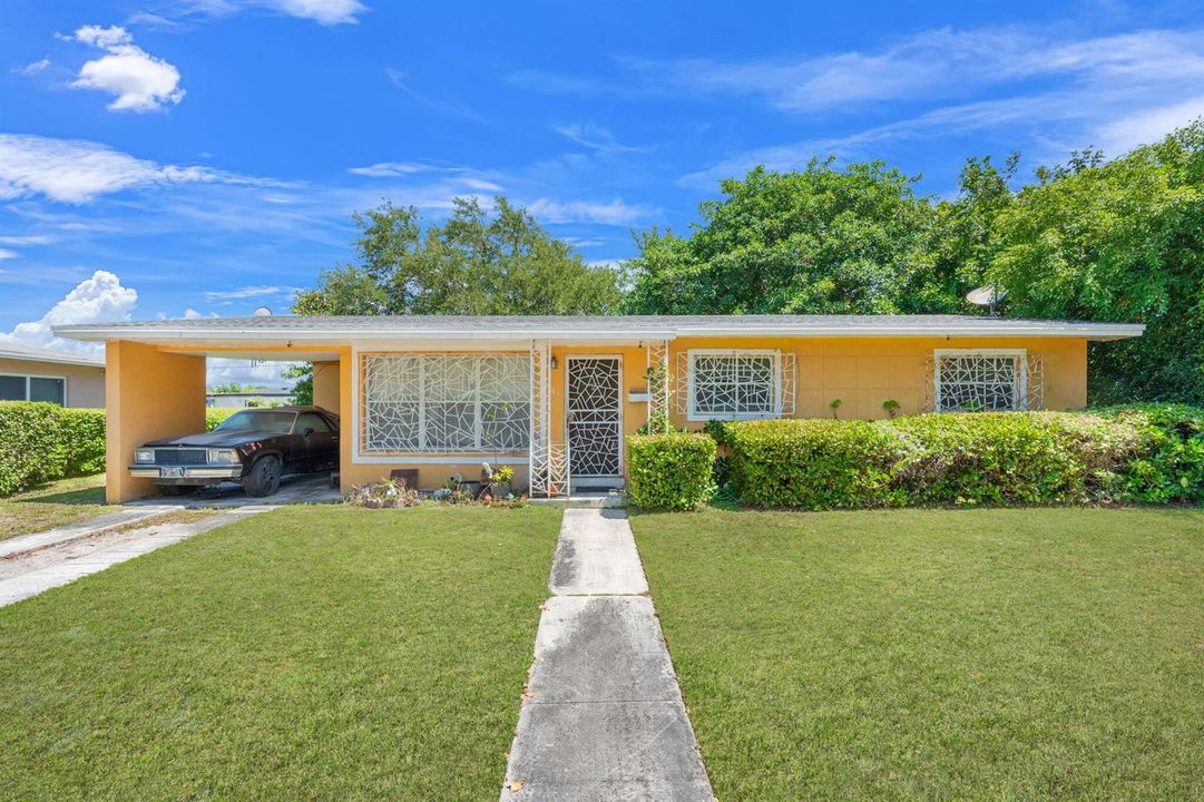 1-web-or-mls-1261 NW 172nd St, Miami, FL