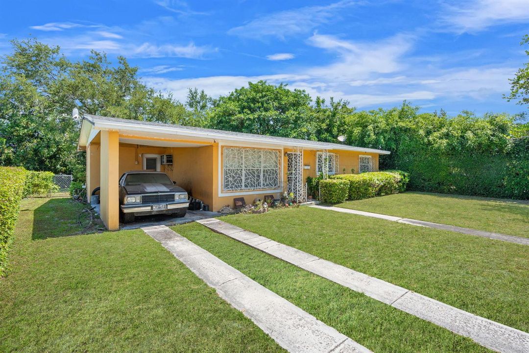 4-web-or-mls-1261 NW 172nd St, Miami, FL
