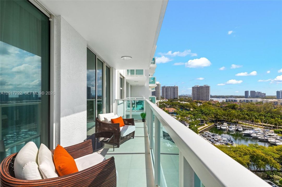 For Sale: $7,988,888 (6 beds, 6 baths, 6141 Square Feet)