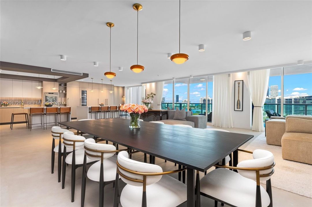 For Sale: $7,988,888 (6 beds, 6 baths, 6141 Square Feet)