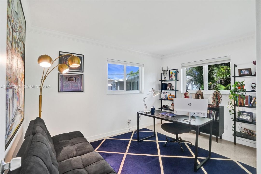 For Sale: $675,000 (2 beds, 2 baths, 1321 Square Feet)