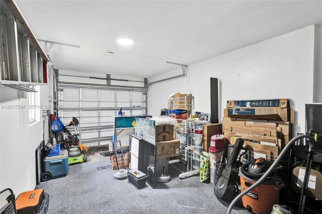 For Sale: $675,000 (2 beds, 2 baths, 1321 Square Feet)