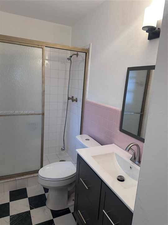 На продажу: $695,000 (3 спален, 2 ванн, 1134 Квадратных фут)