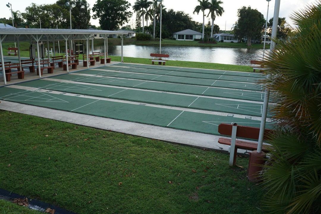 Shuffle Board
