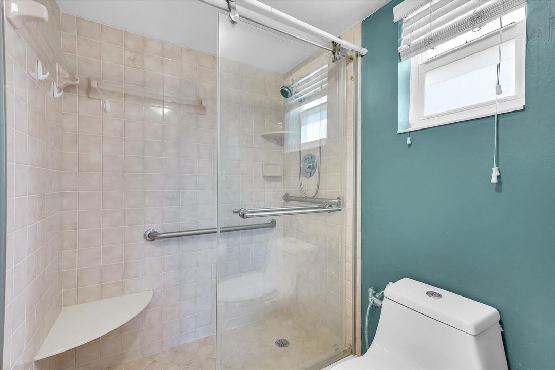 28-2856 Garden Drive Unit 212-28