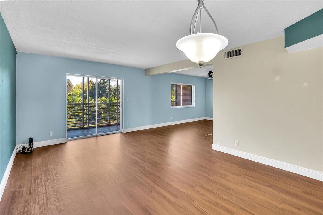 15-2856 Garden Drive Unit 212-15