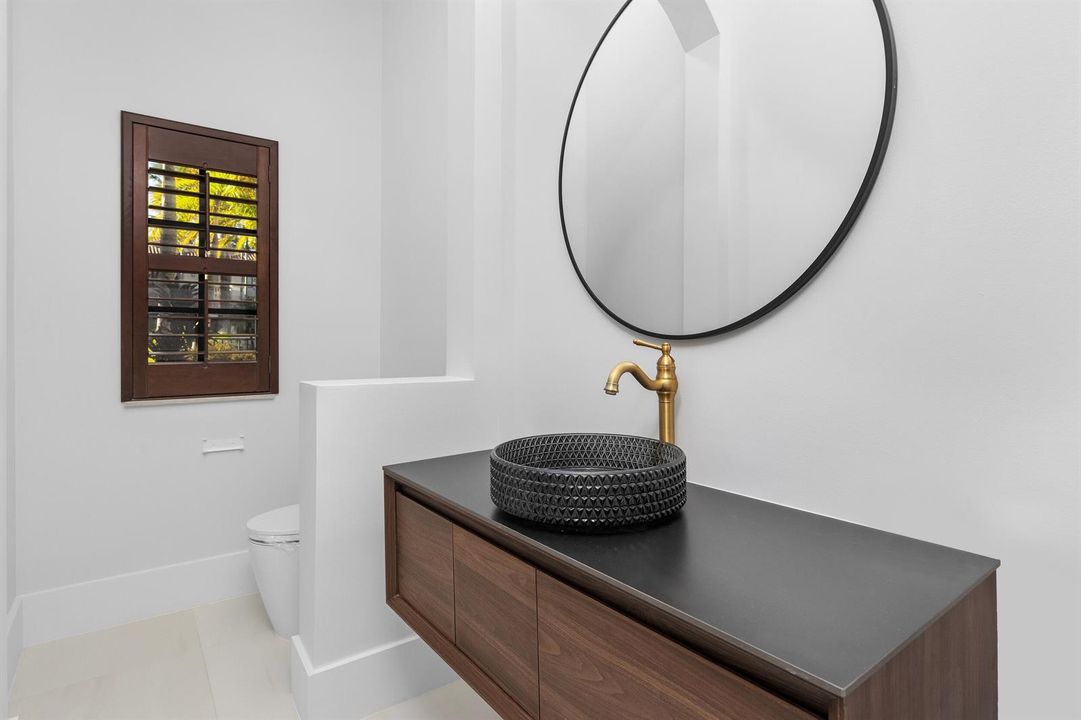 Bath 11