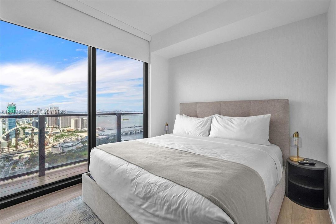 En Venta: $1,650,000 (3 camas, 3 baños, 1150 Pies cuadrados)