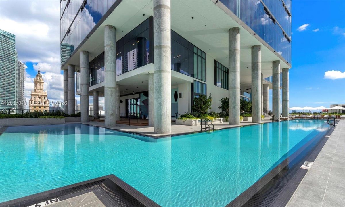 En Venta: $1,650,000 (3 camas, 3 baños, 1150 Pies cuadrados)