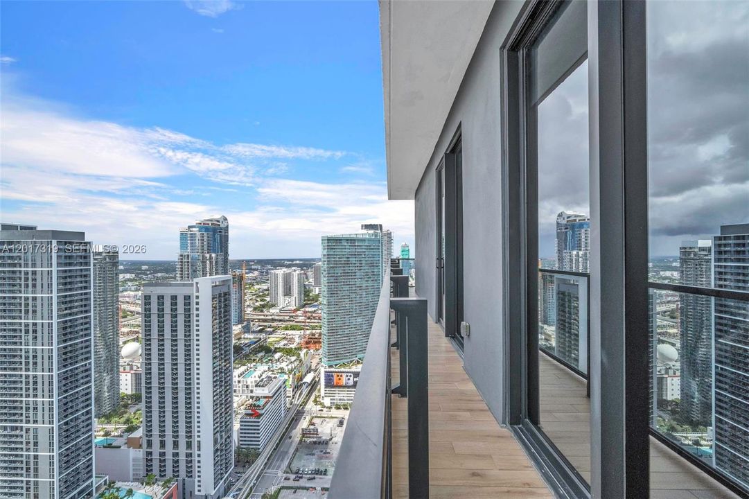 En Venta: $1,650,000 (3 camas, 3 baños, 1150 Pies cuadrados)