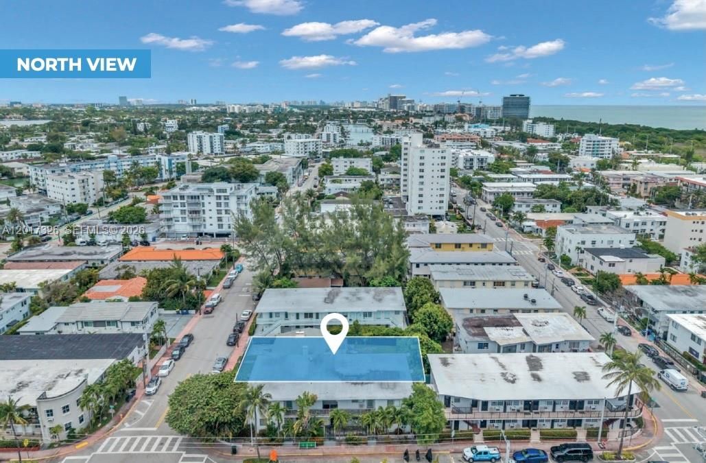 For Sale: $1,350,000 (0.13 acres)