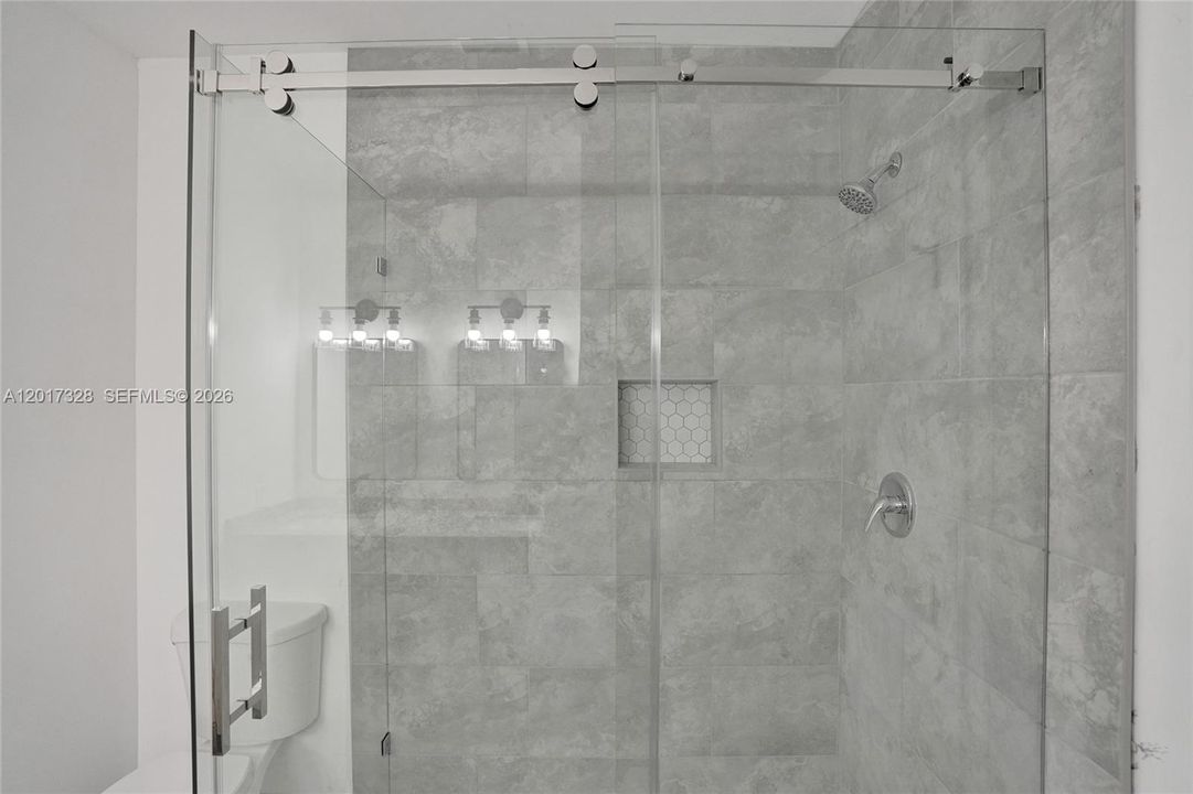 En Venta: $535,000 (3 camas, 2 baños, 0 Pies cuadrados)