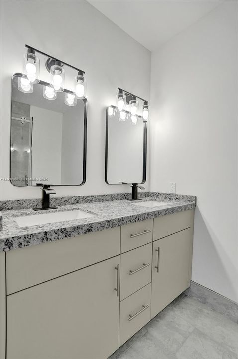 En Venta: $535,000 (3 camas, 2 baños, 0 Pies cuadrados)