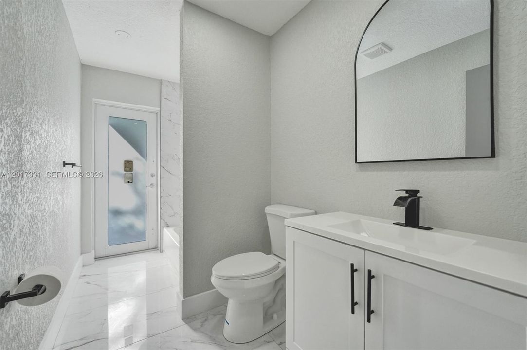For Sale: $675,000 (3 beds, 2 baths, 1560 Square Feet)