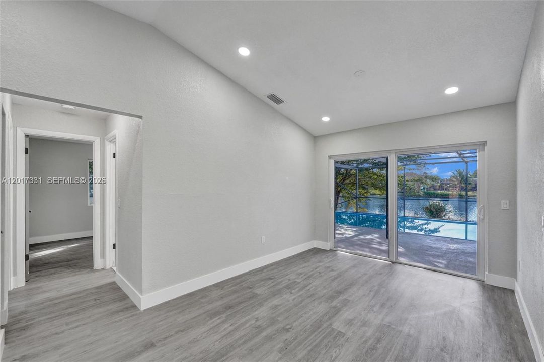 For Sale: $675,000 (3 beds, 2 baths, 1560 Square Feet)