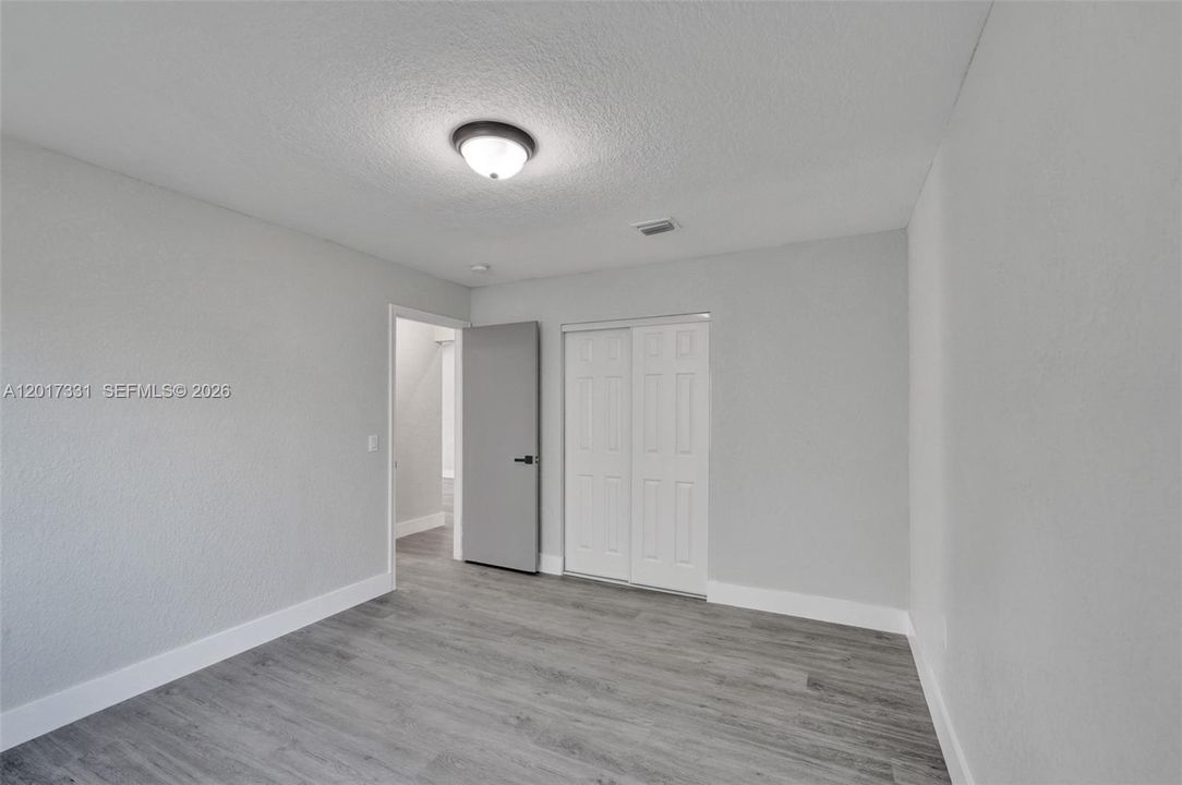 For Sale: $675,000 (3 beds, 2 baths, 1560 Square Feet)