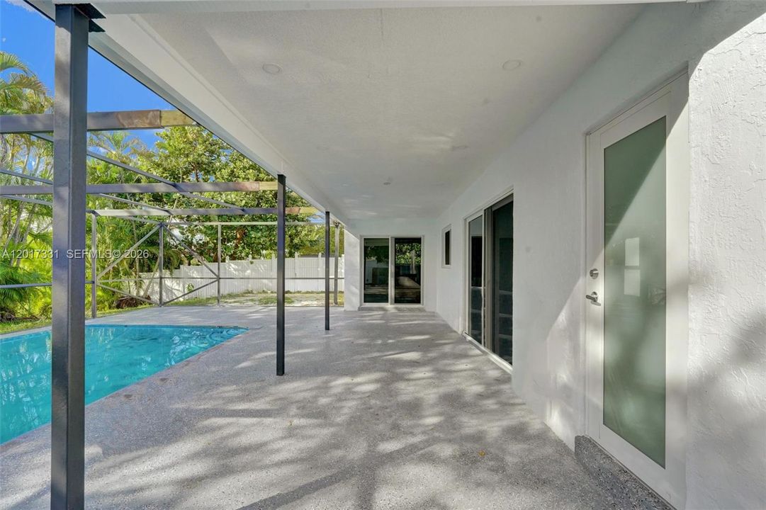 For Sale: $675,000 (3 beds, 2 baths, 1560 Square Feet)