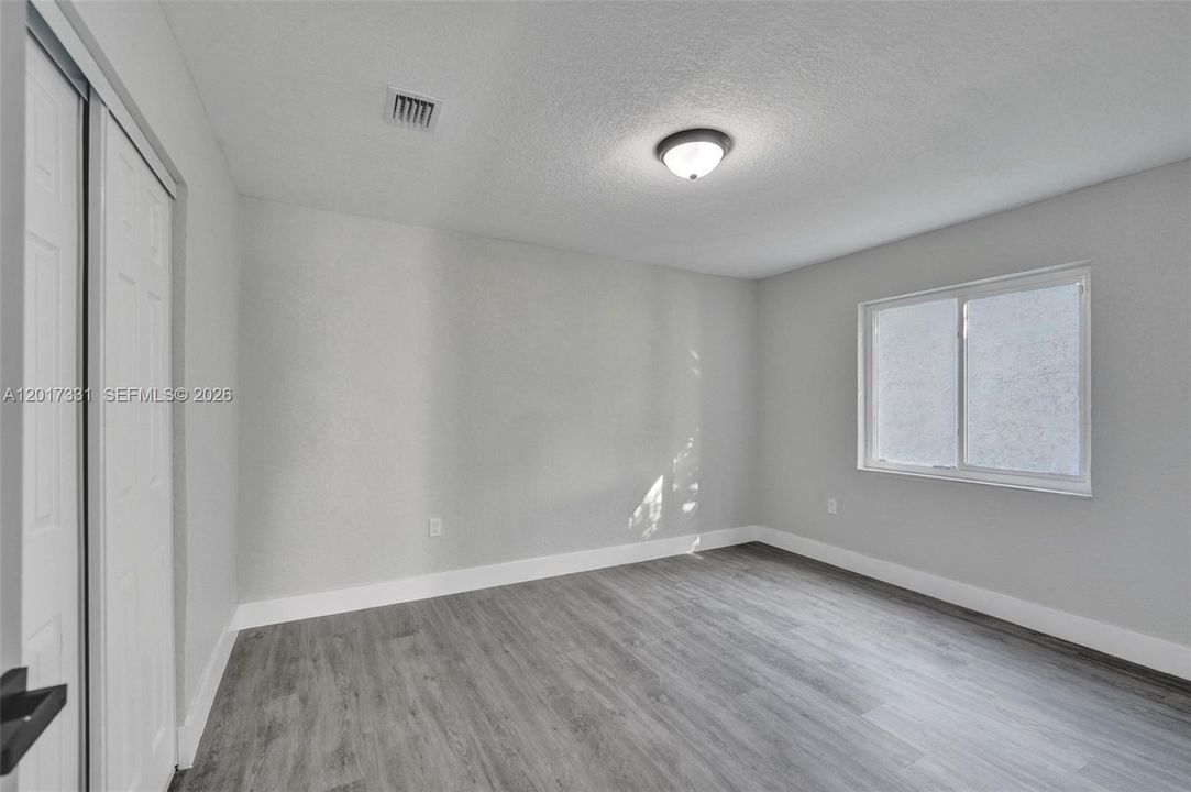 For Sale: $675,000 (3 beds, 2 baths, 1560 Square Feet)