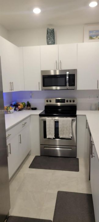 Recientemente alquilado: $2,750 (3 camas, 2 baños, 1460 Pies cuadrados)