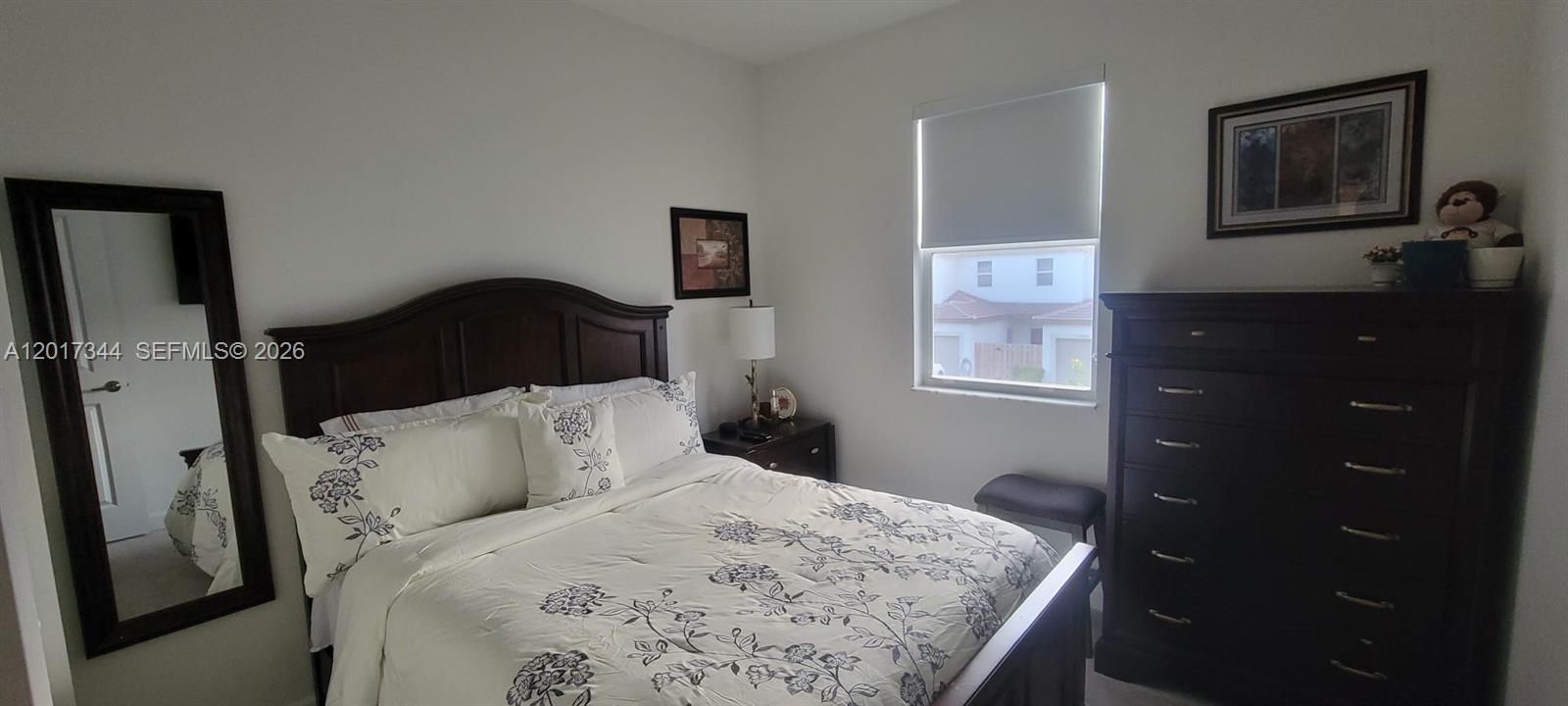 Recientemente alquilado: $2,750 (3 camas, 2 baños, 1460 Pies cuadrados)