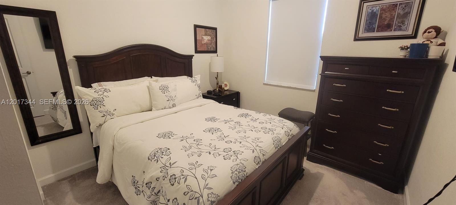 Recientemente alquilado: $2,750 (3 camas, 2 baños, 1460 Pies cuadrados)