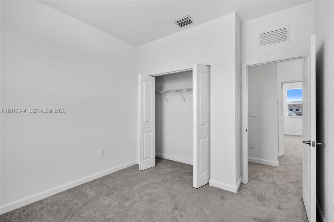 Recientemente alquilado: $2,750 (3 camas, 2 baños, 1460 Pies cuadrados)