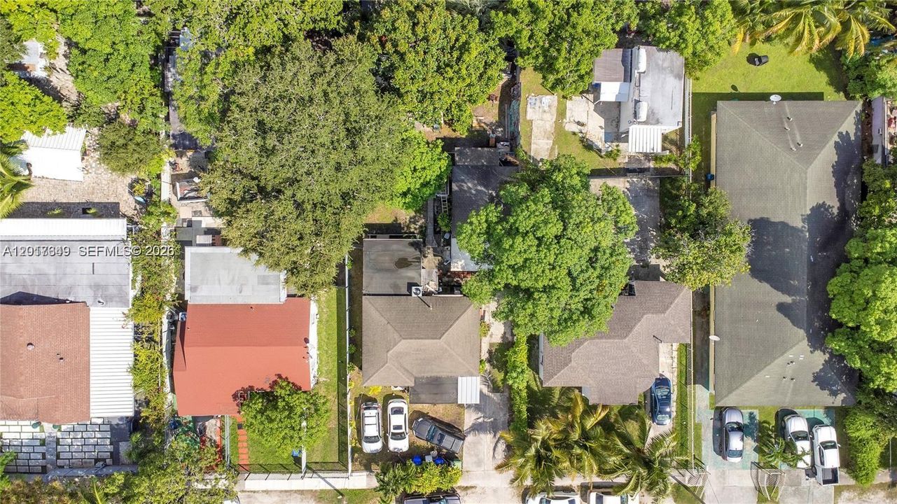 For Sale: $580,000 (0 beds, 0 baths, 1414 Square Feet)