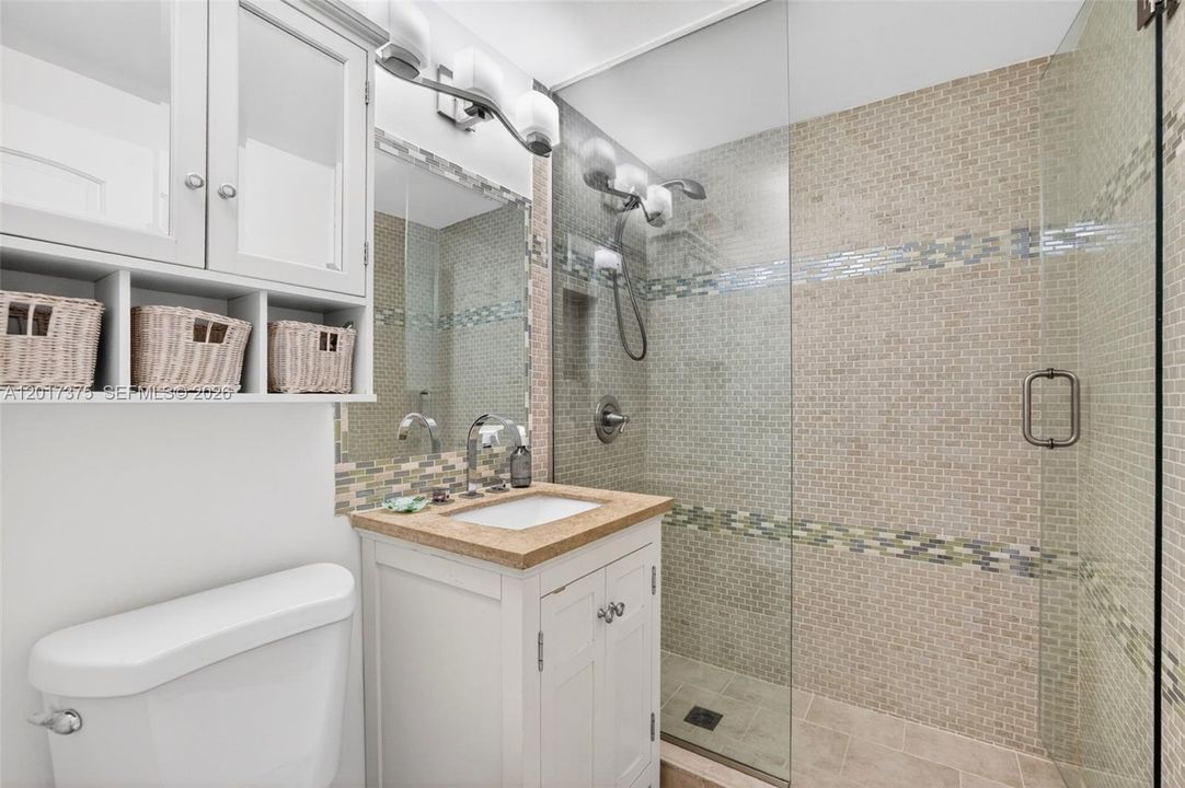 For Sale: $1,050,000 (4 beds, 3 baths, 1688 Square Feet)