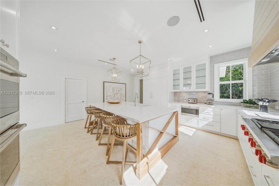 For Sale: $13,950,000 (7 beds, 7 baths, 0 Square Feet)