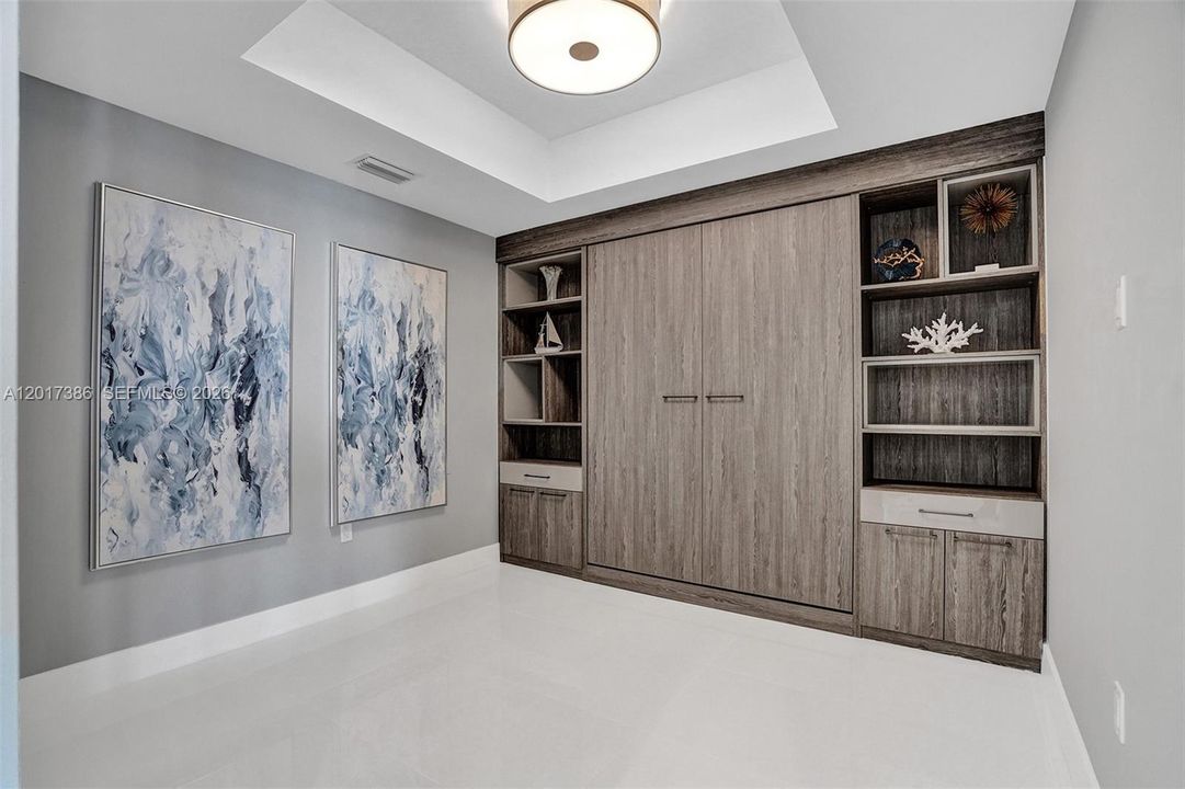 For Rent: $7,950 (2 beds, 2 baths, 1404 Square Feet)