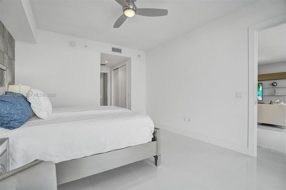 For Rent: $7,950 (2 beds, 2 baths, 1404 Square Feet)