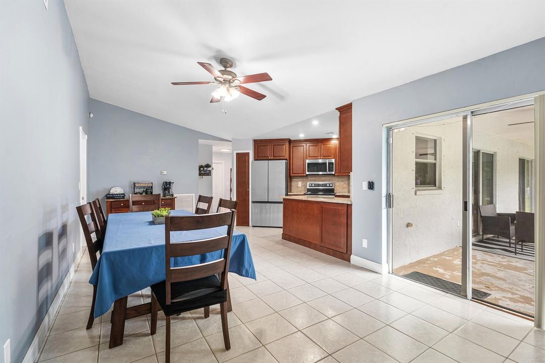 010-206ParkwoodDriveSouth-RoyalPalmBeach