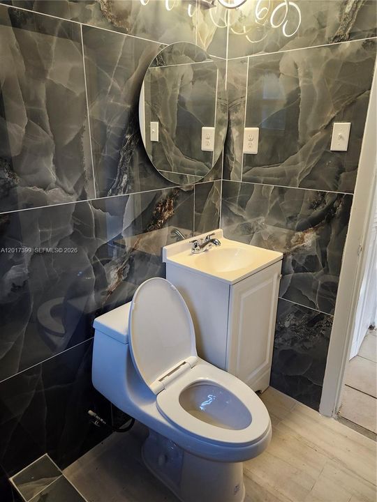 Activo con contrato: $1,900 (2 camas, 1 baños, 0 Pies cuadrados)