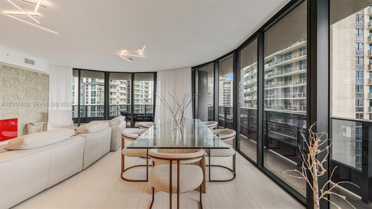 En Venta: $2,550,000 (3 camas, 3 baños, 1909 Pies cuadrados)