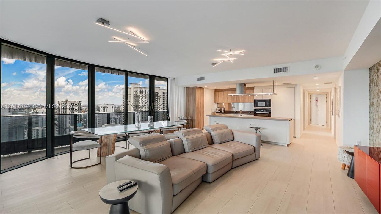 En Venta: $2,550,000 (3 camas, 3 baños, 1909 Pies cuadrados)