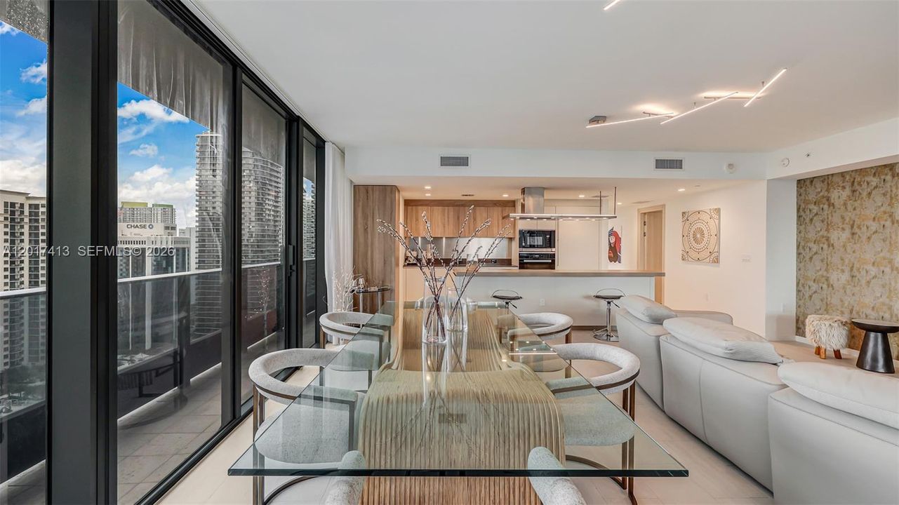 En Venta: $2,550,000 (3 camas, 3 baños, 1909 Pies cuadrados)