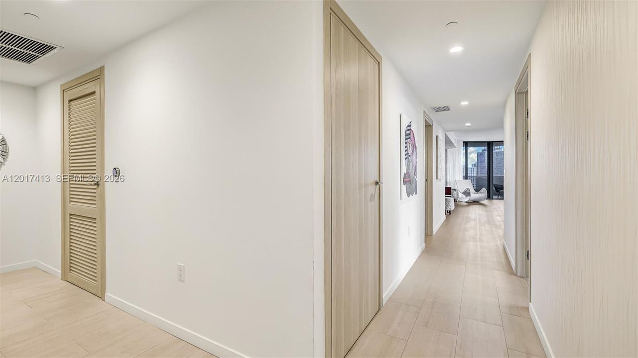 En Venta: $2,550,000 (3 camas, 3 baños, 1909 Pies cuadrados)