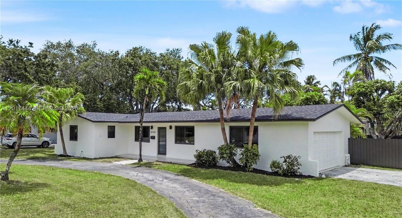 Active With Contract: $1,125,000 (3 beds, 2 baths, 1546 Square Feet)