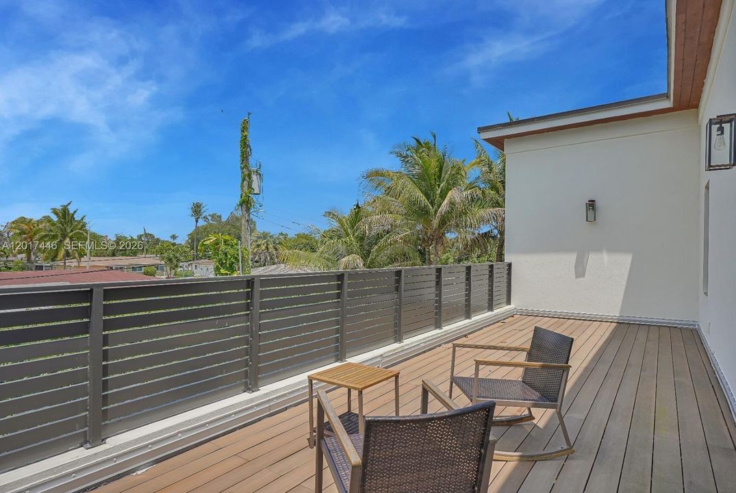 En Venta: $4,200,000 (6 camas, 5 baños, 4662 Pies cuadrados)