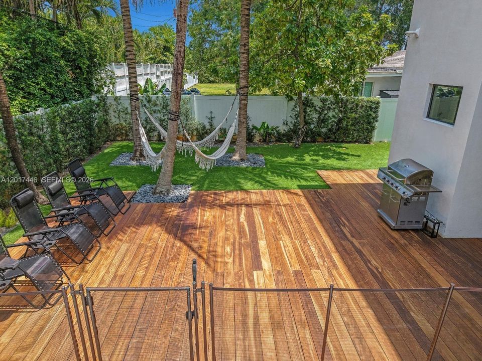 En Venta: $4,200,000 (6 camas, 5 baños, 4662 Pies cuadrados)