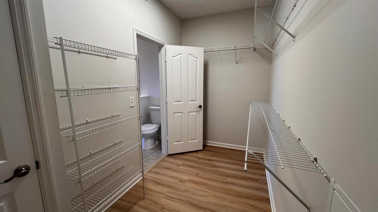 Walk-in closet