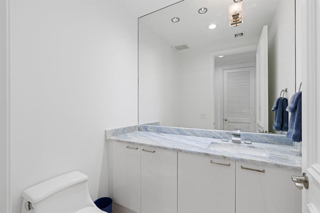 Bathroom #2